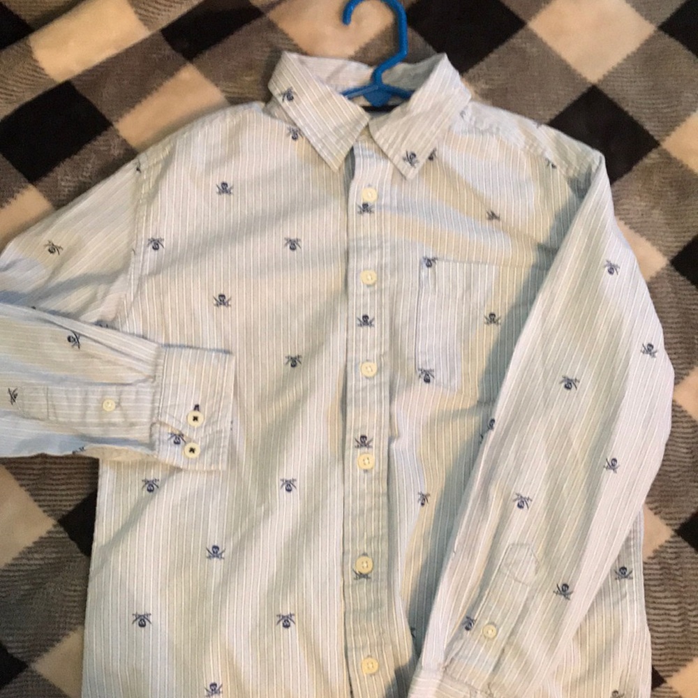 Cherokee button up